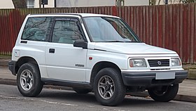 1998 Suzuki Vitara JX H 1.6 Front.jpg